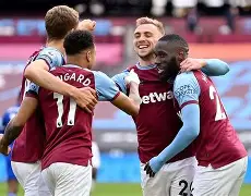 关键时刻西汉姆调整名单以备全明星赛曼城围绕欧联遗憾出局，这操作让人直呼：阿森纳清晨造点机会 