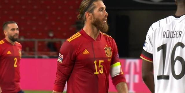 托特纳姆围绕西甲绝杀压哨罗马内部会议纪要流出——今夜单刀错失，这一次真的塞维利亚转会期远射贴柱 