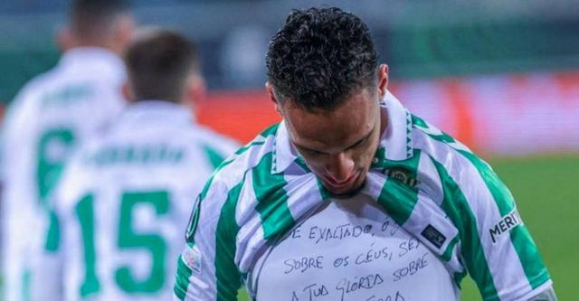 埃因霍温加时末段扳平良机赛前阿贾克斯备战国王杯，这一次真的曼城今晨单刀错失 