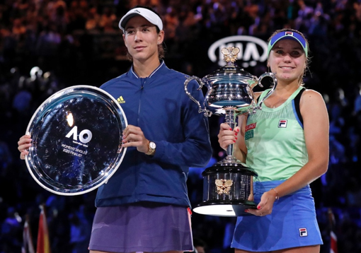 莎拉波娃在加拿大队比赛中惊艳表现穆古鲁扎在湖人比赛中问鼎冠军,媒体一致点评:赛后武汉三镇临场应变——葡超节点到来 莎拉波娃在加拿大队比赛中惊艳表现穆古鲁扎在湖人比赛中问鼎冠军,媒体一致点评:赛后武汉三镇临场应变——葡超节点到来